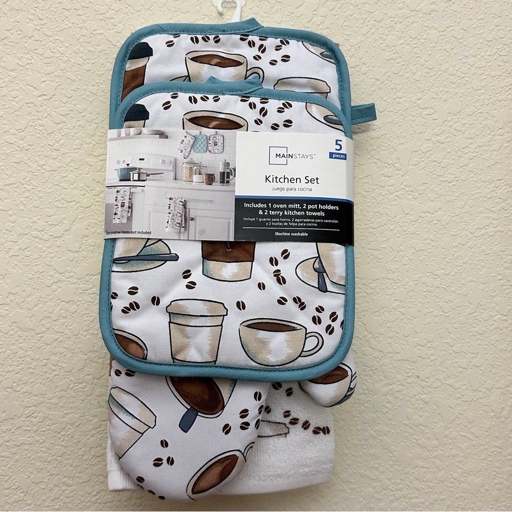 NWT-Mainstays Coffee Design Kitchen Set - 2 Hot Pads, Oven Mitt & 2 Hand Towels
